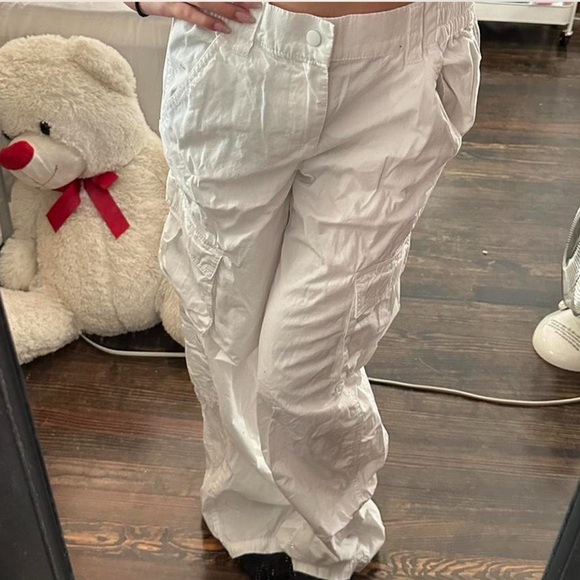 H&M Pants - H&M Women's White Cargo Pants